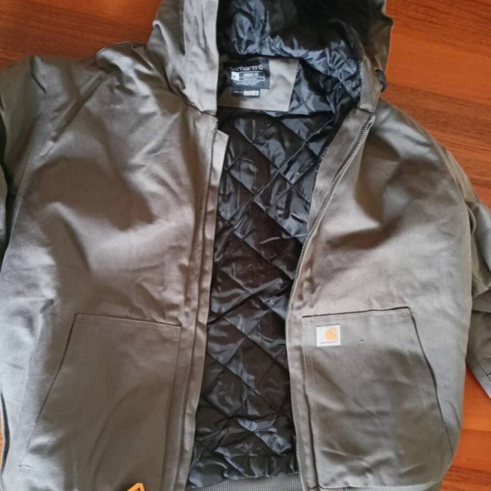 Carhartt J130 jacket - Picture 3 of 4